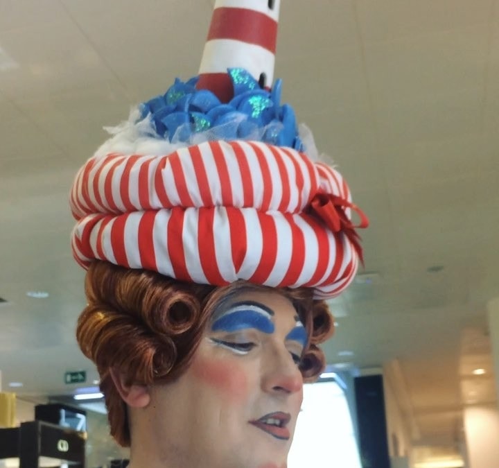 Hiya girls, Mrs Smee has some beauty tips for you! #mrssmee #mrssmeetakeover #beautytips #beautyvlog #panto #pantomime #peterpan #fenwick #themarlowe #theatre #bad